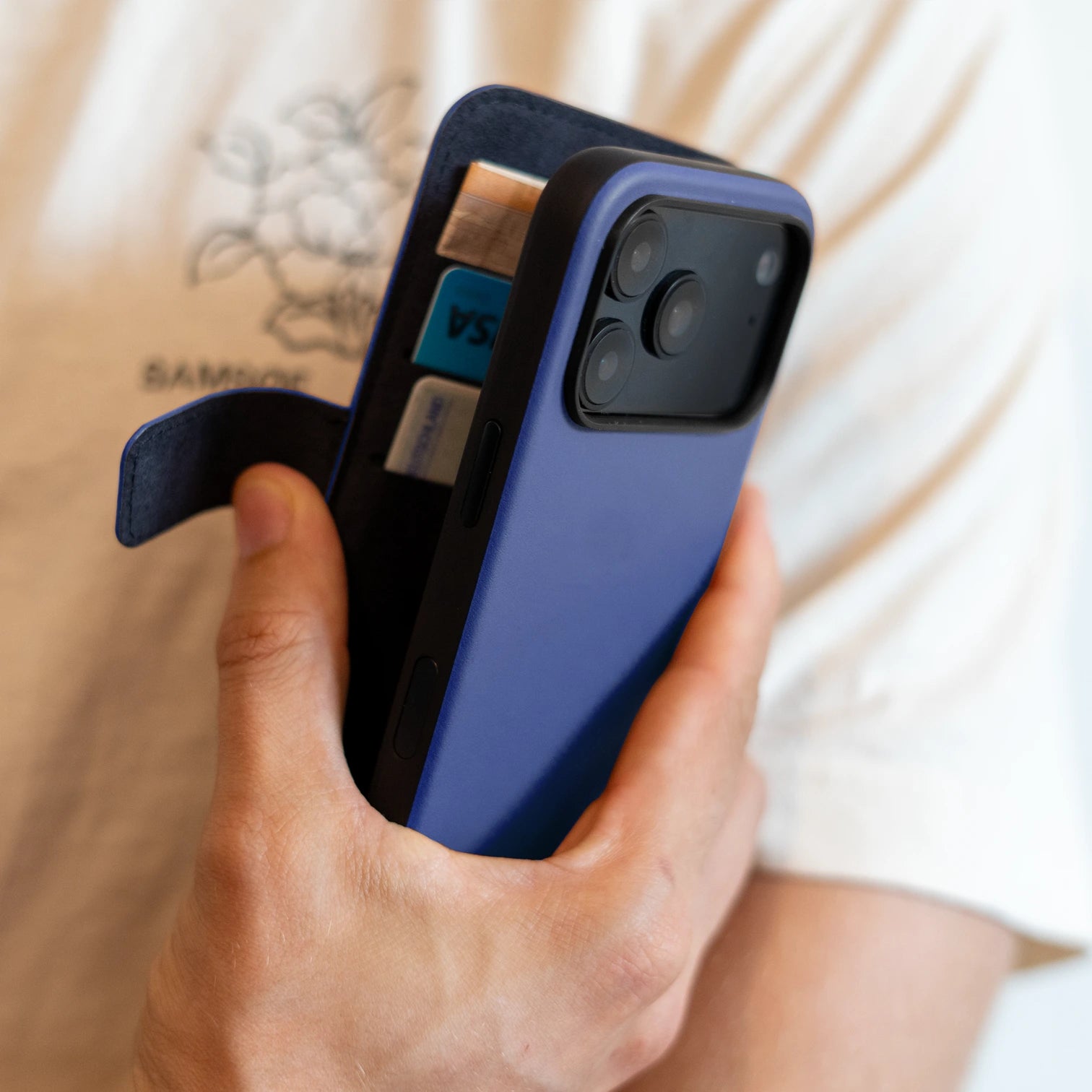 Slate Blue / iPhone 17 Pro Max / Folio