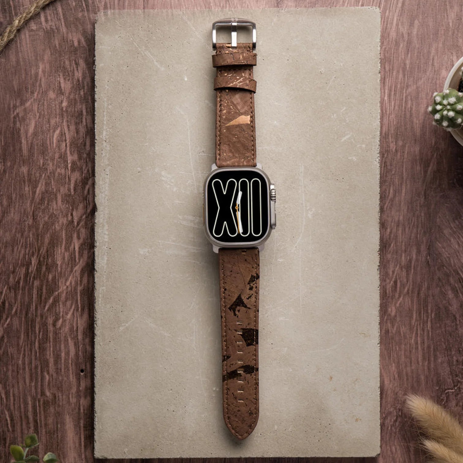 Dunkelbraun / 42mm / Silber Matt