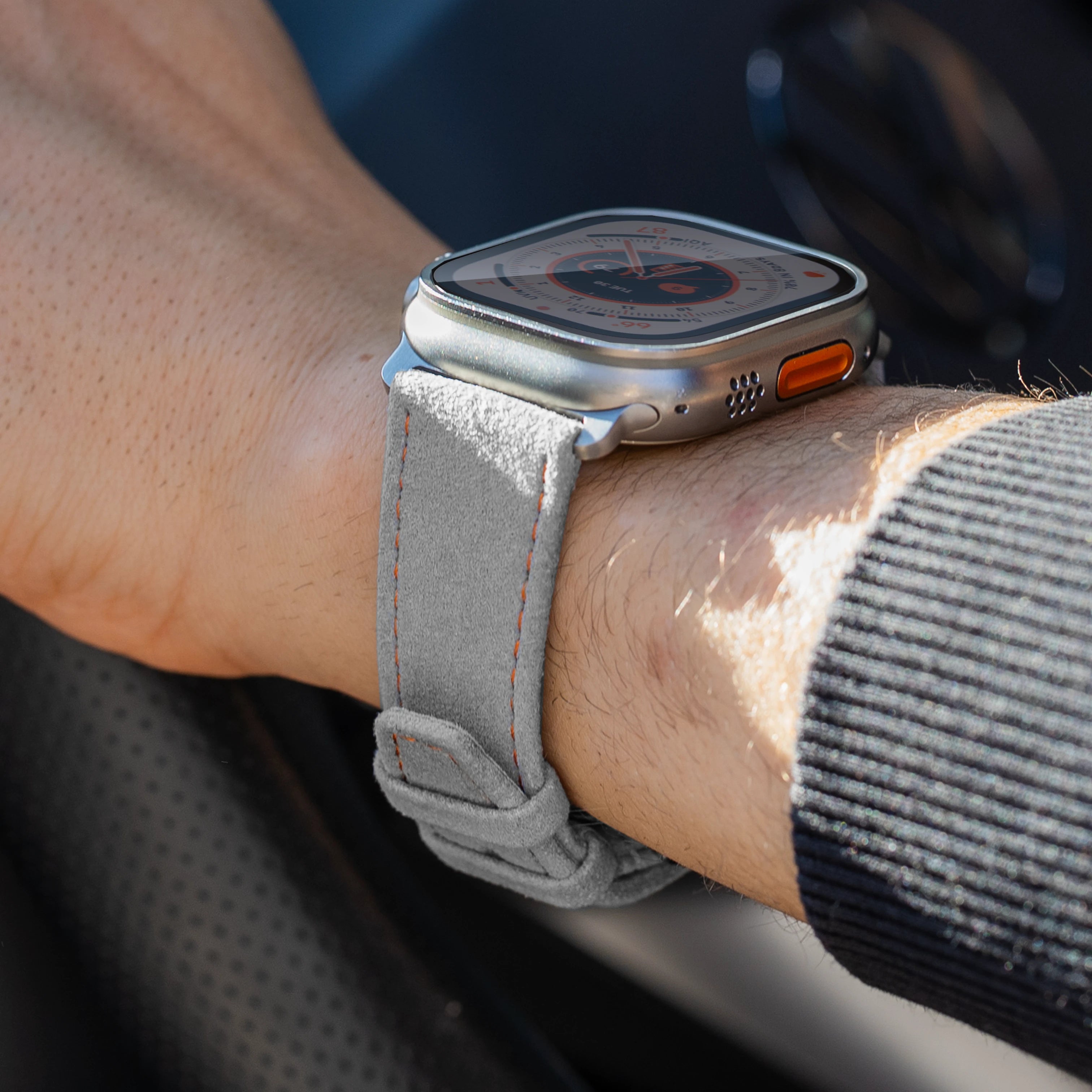 Light Grey mit orangener Naht / Ultra / Titan Natur