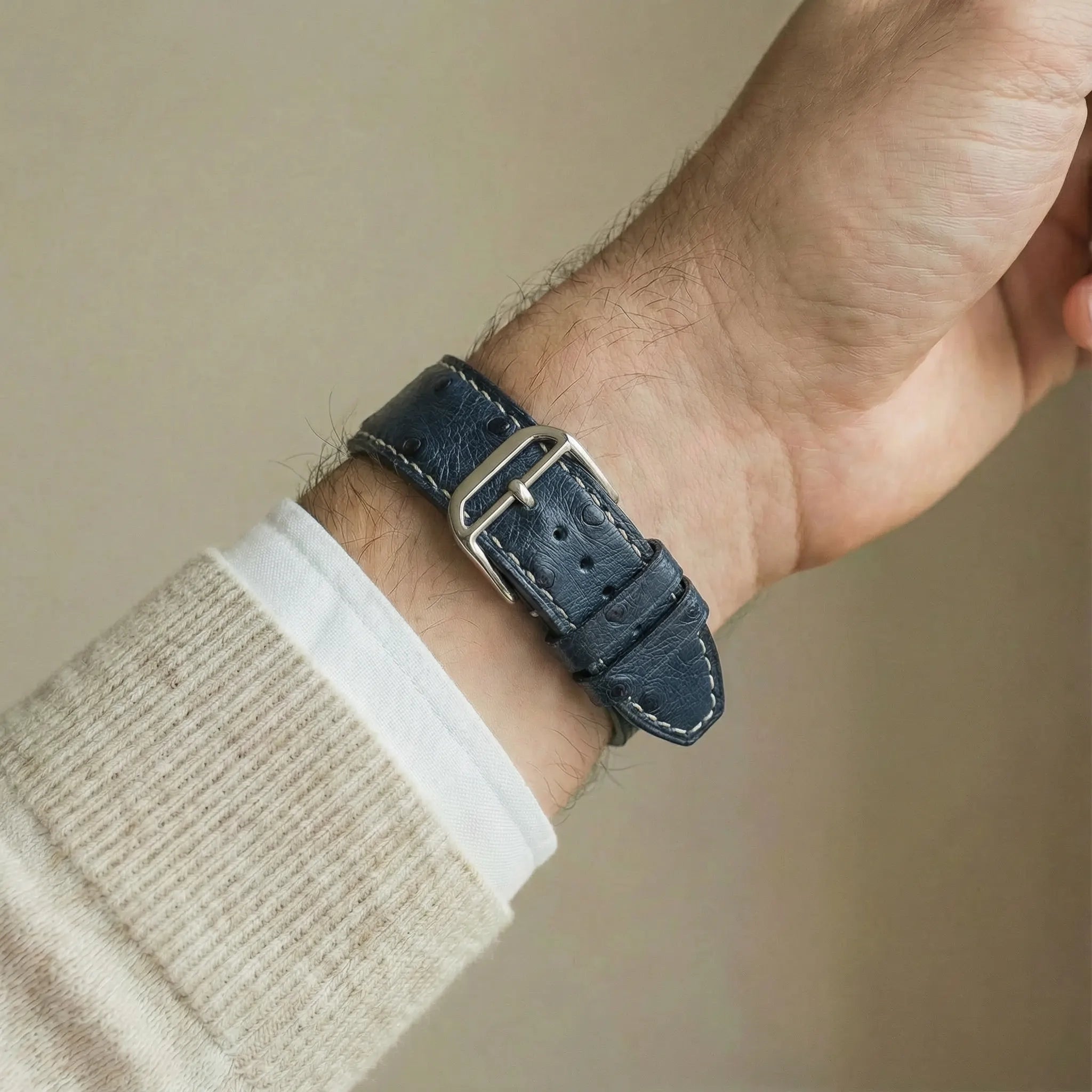 Blau / 46mm / Aluminium Silber