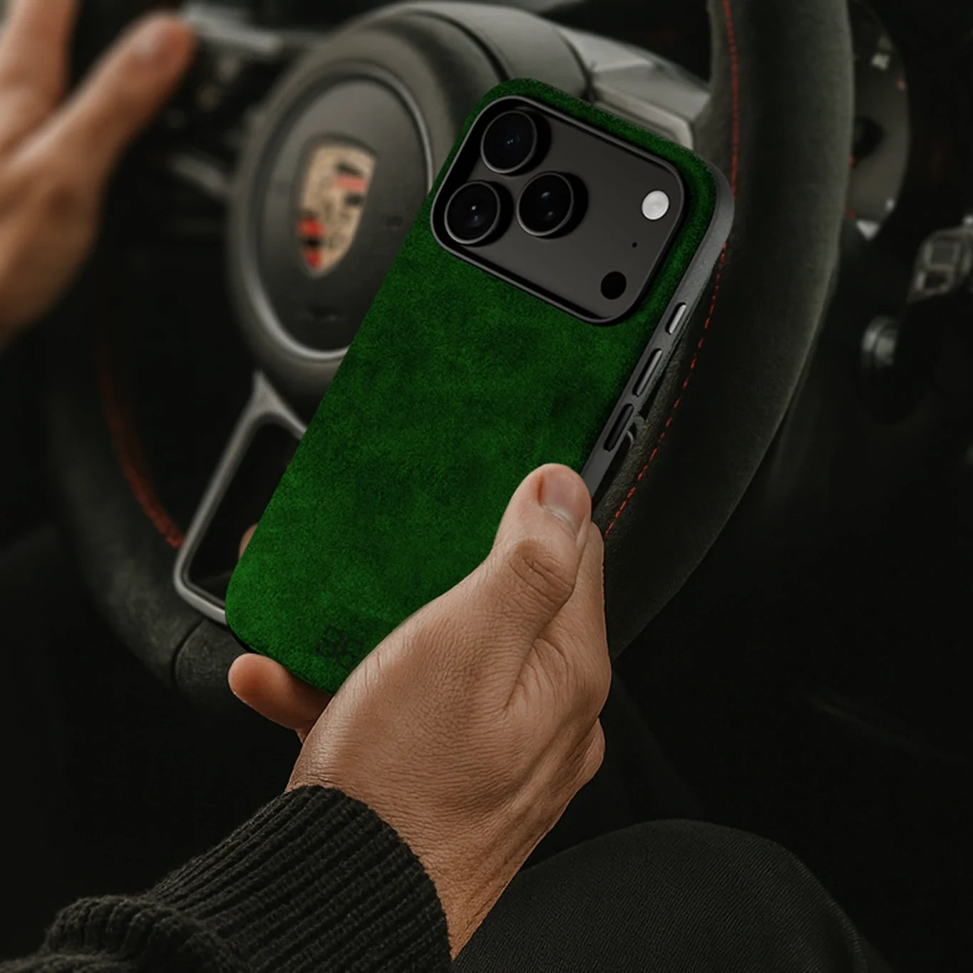 British Racing Green / iPhone 18 Pro Max